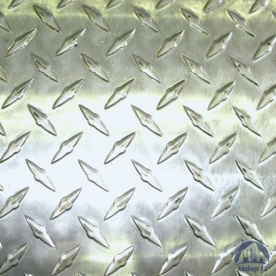 Рифлёный алюминиевый лист "Чечевица" 1,5х1500х3000 мм АМГ2НР купить в Ставрополе